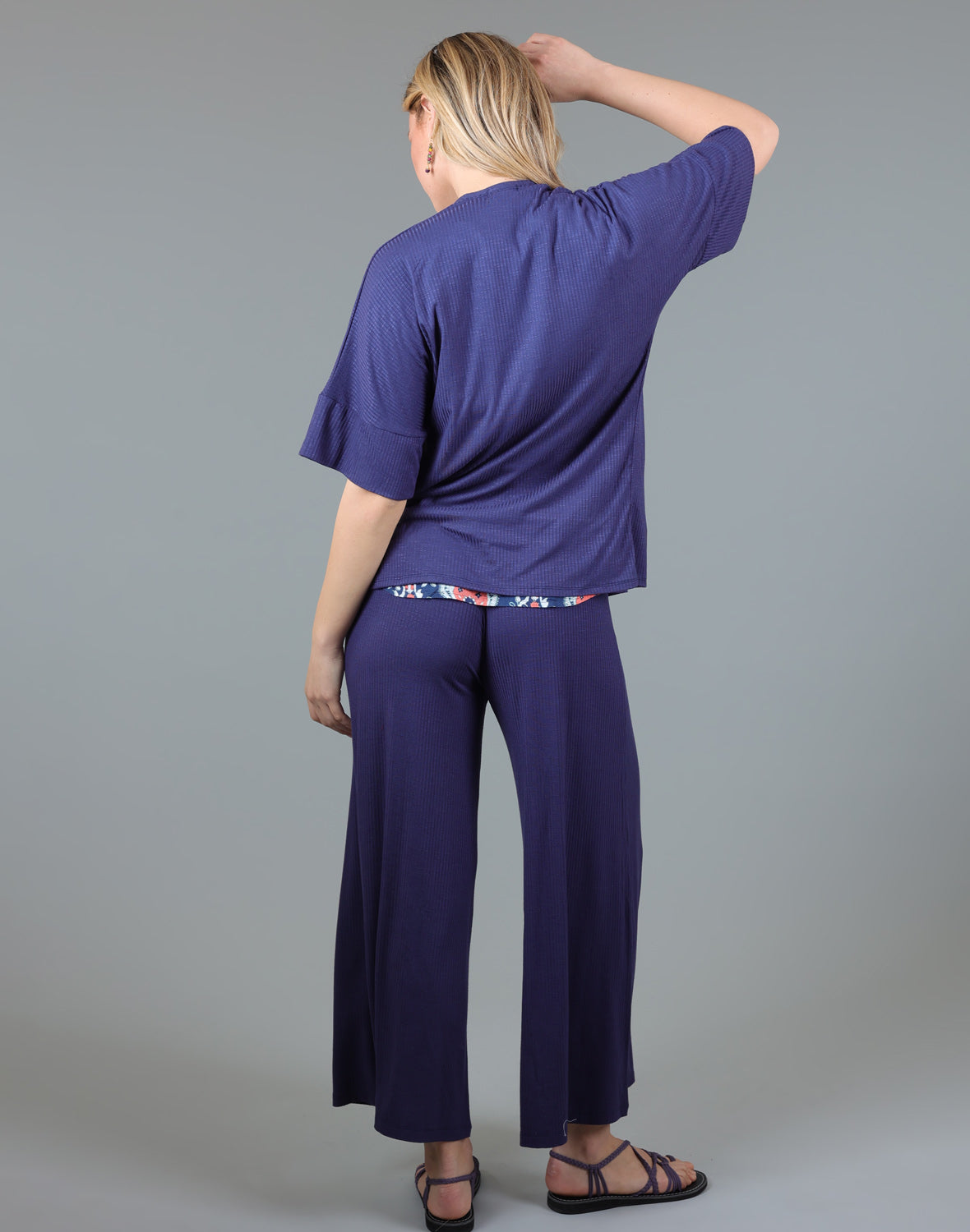 LILY-523-8