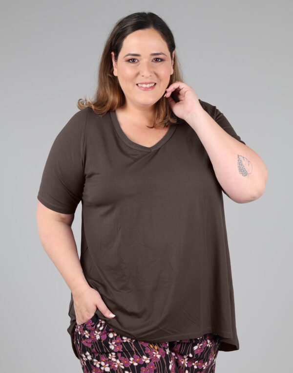 חולצת פלאס סייז