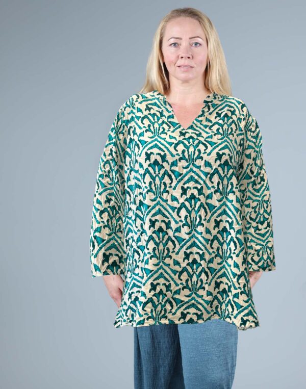 טוניקת פלאס